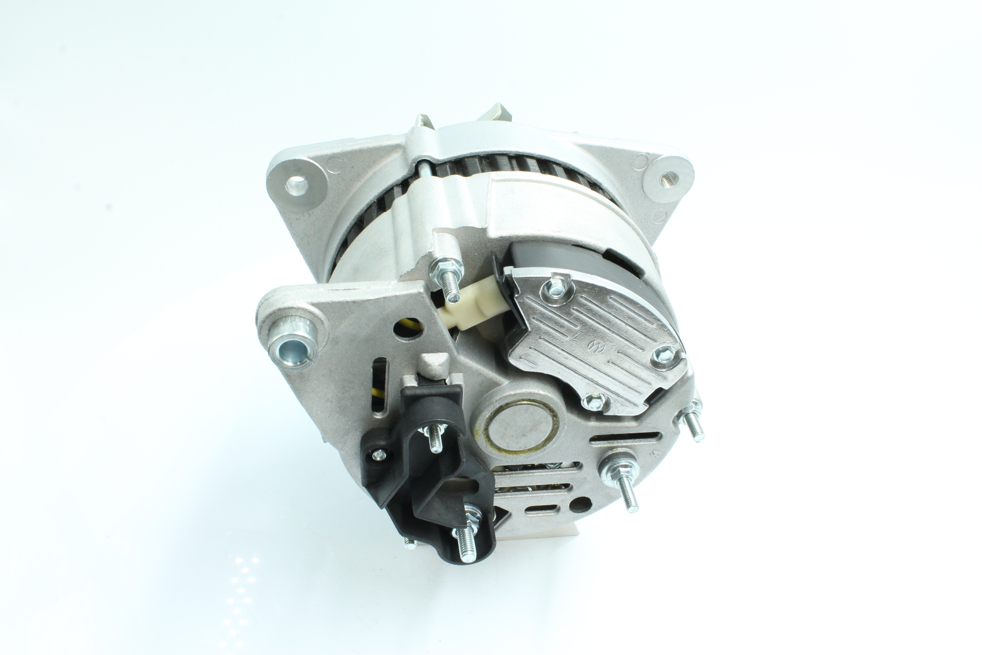 Купете 89213244 PowerMax 14волт, 70А, Ø 62 mm Алтернатор 89213244 евтино