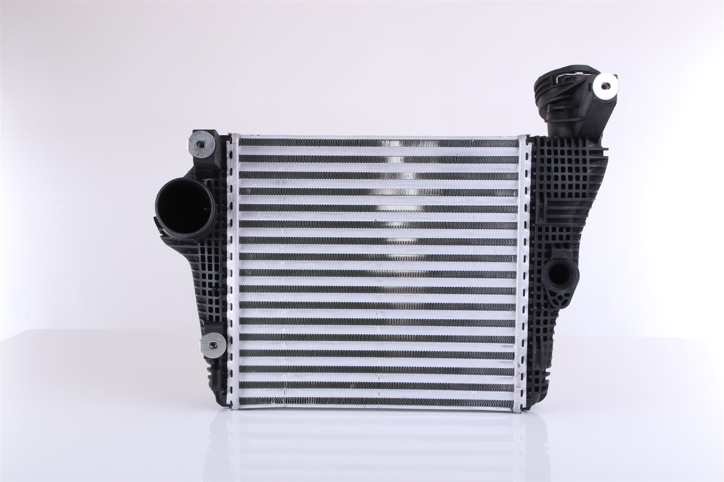 NISSENS 961426 Porsche MACAN 2016 turbo intercooler