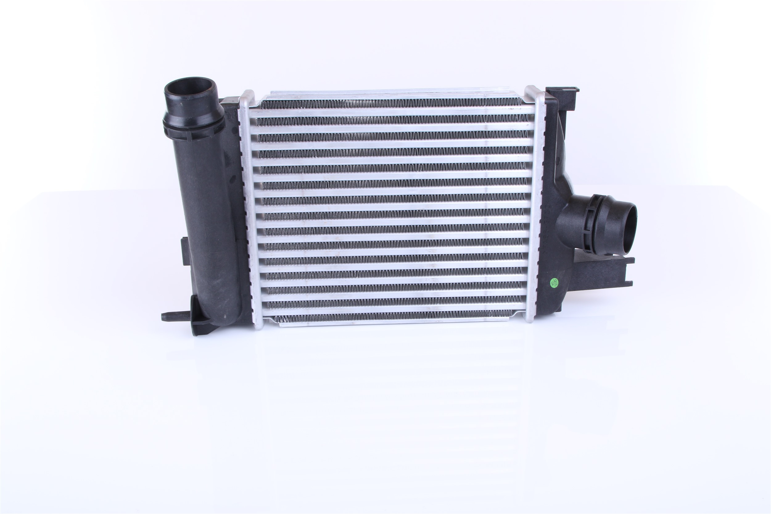 NISSENS 96328 Intercooler goedkoop in online shop
