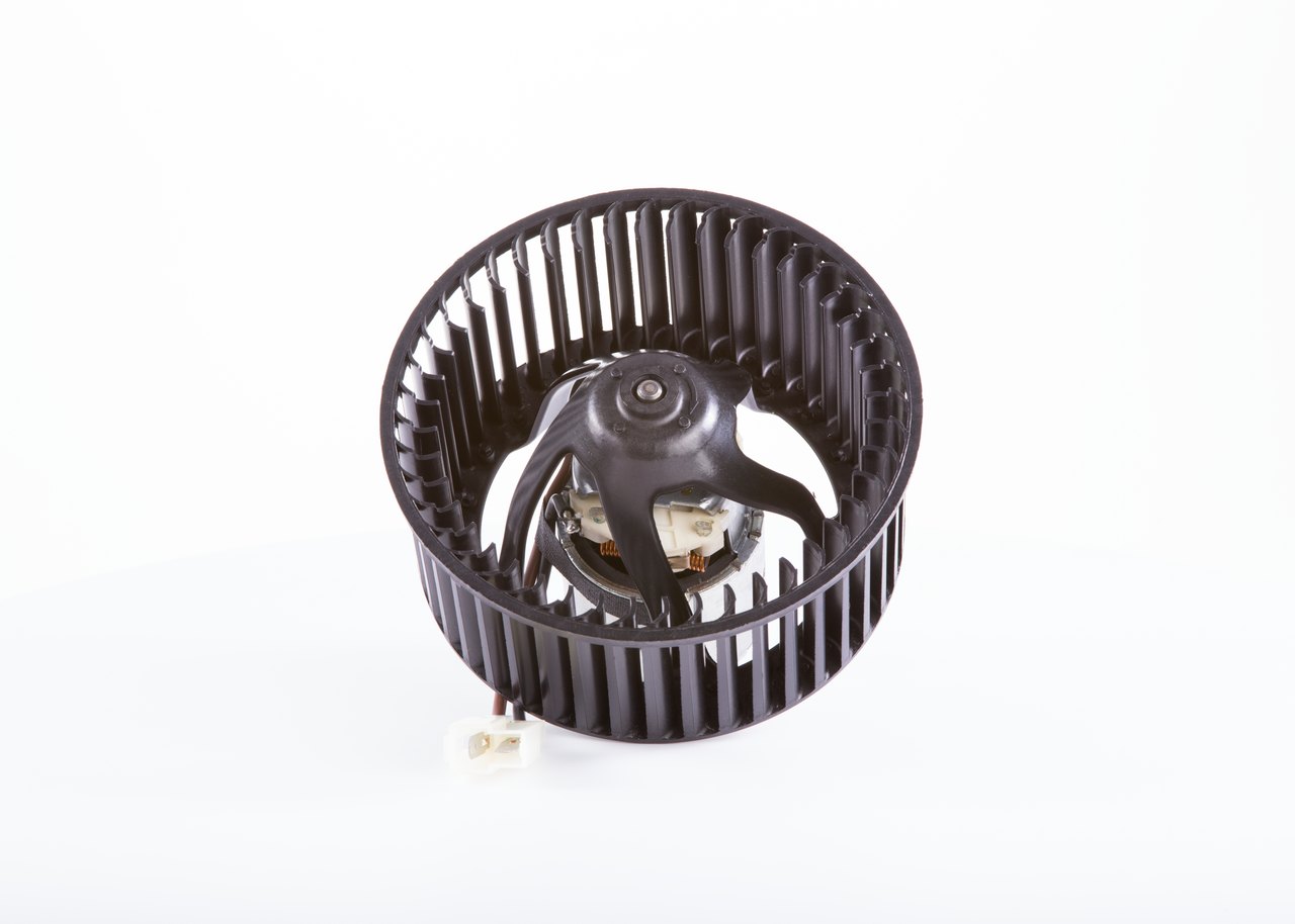 Great value for money - BOSCH Heater blower motor F 006 B10 084