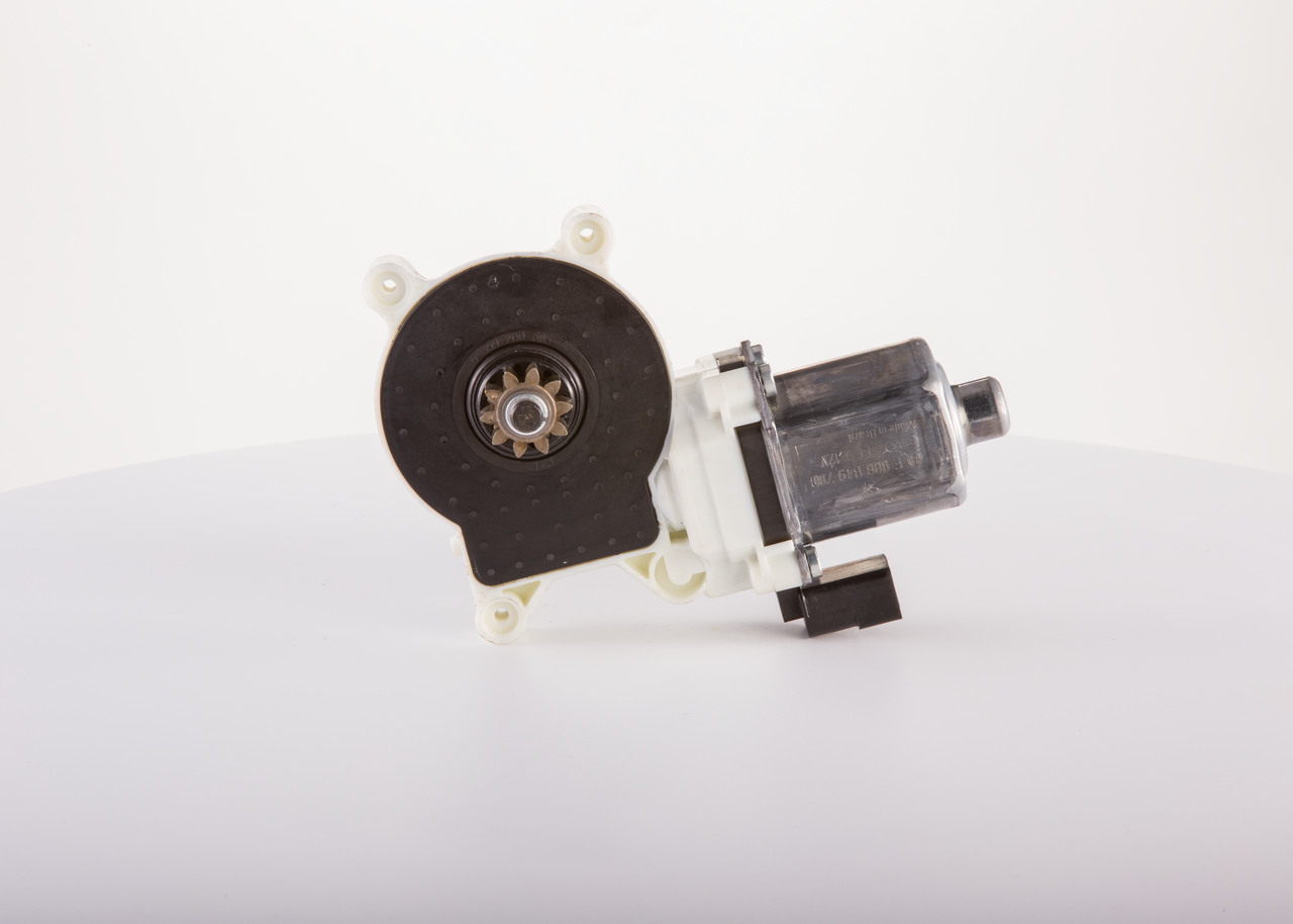 F 006 B49 780 Elettromotore, alzacristallo BOSCH opinioni