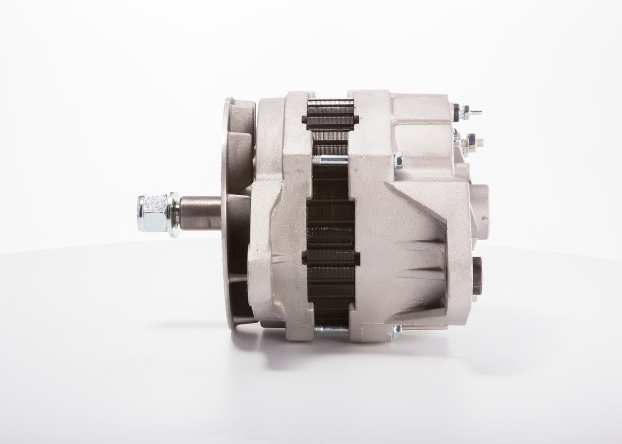 AL10224N F042300003 Alternatore BOSCH 3935529