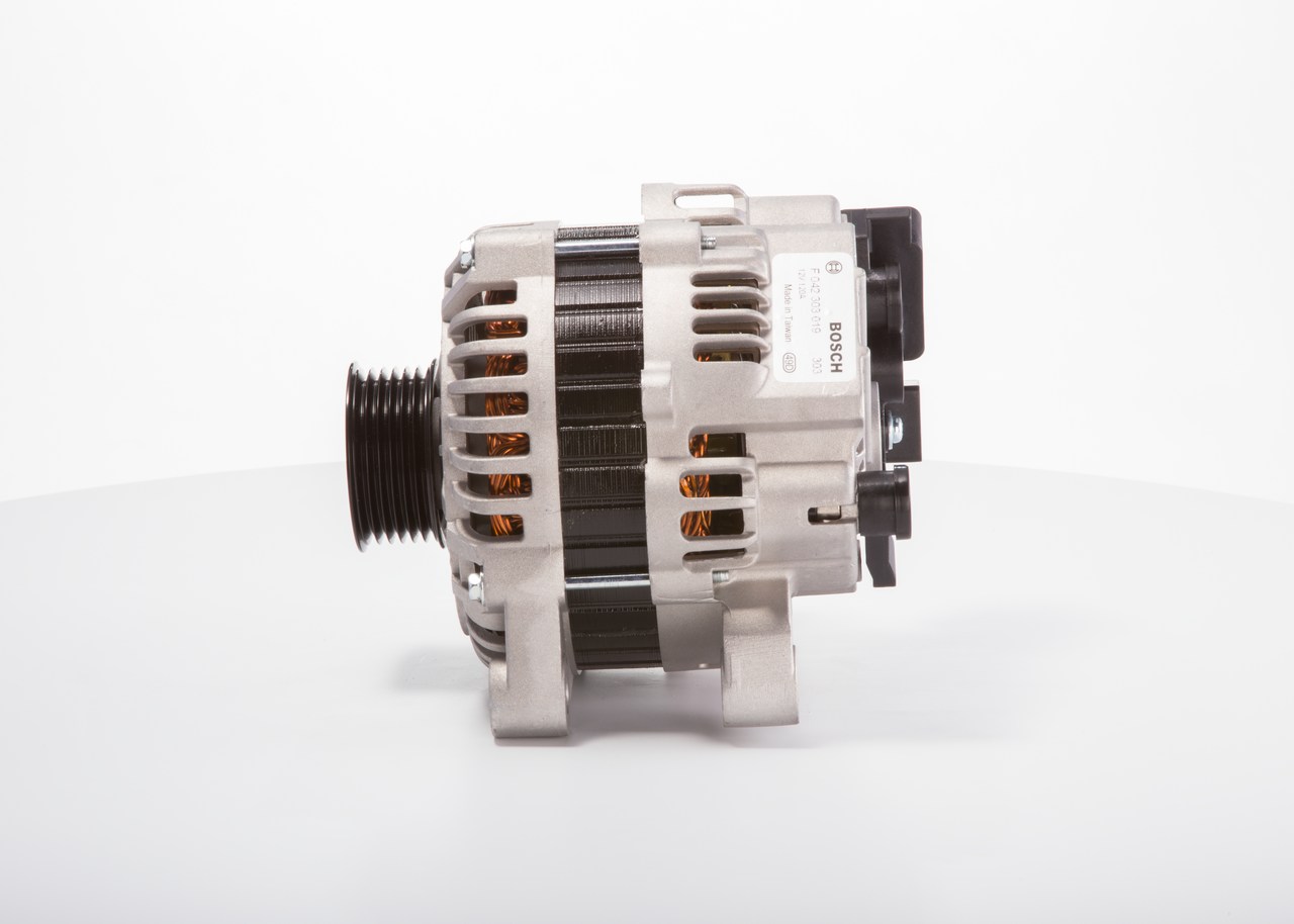 12V, 120A F042303019 Laturi BOSCH A003TB0891B NISSAN