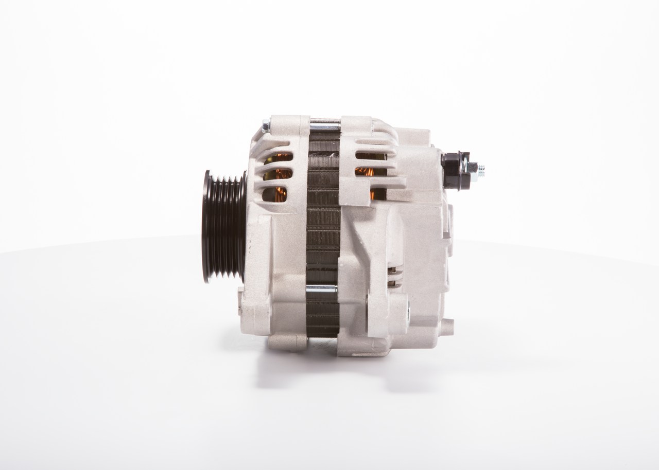 12V, 85A F042303069 Alternateur BOSCH MD 350 609 TOYOTA