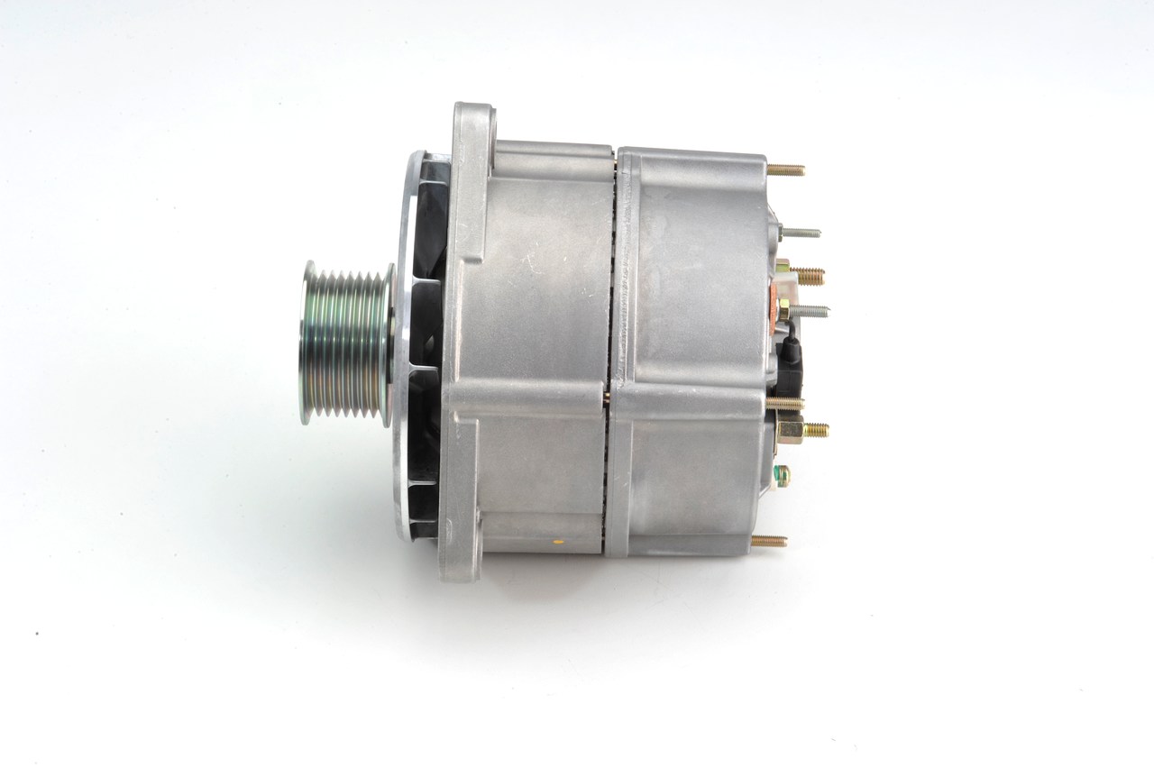 NL1 (>) 28V 15/100A BOSCH 28V, 100A, excl. vacuum pump, Ø 57,8 mm Generator 0 120 469 119 buy