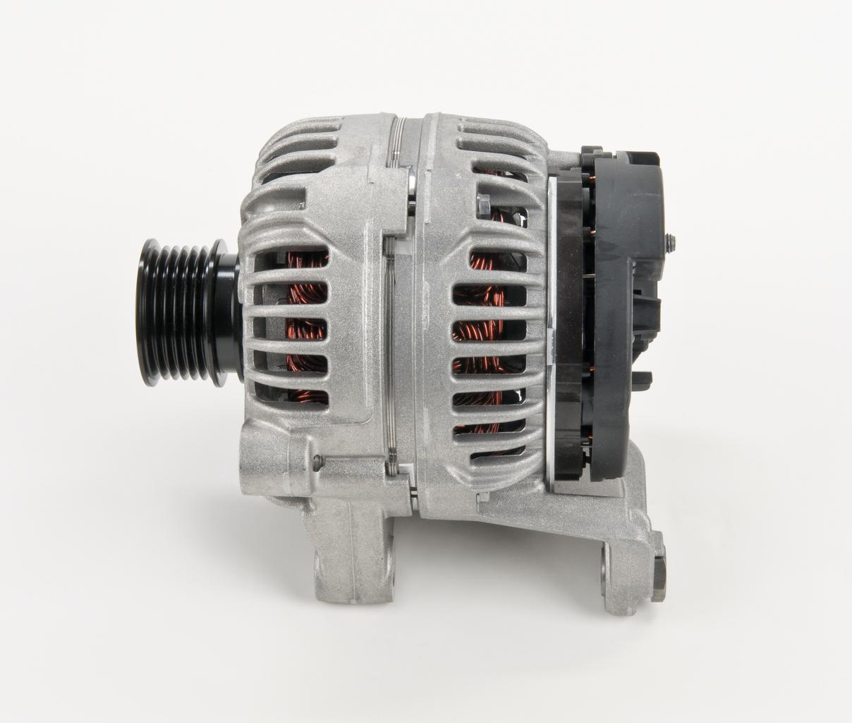 AL0816N 0124515105 Alternator BOSCH 7515317 BMW
