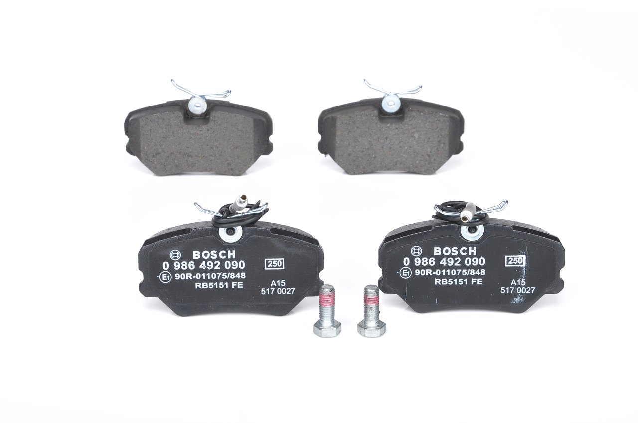 BOSCH 0 986 492 090 Brake pad set Low-Metallic, with integrated wear sensor, with mounting manual, with anti-squeak plate, with bolts/screws