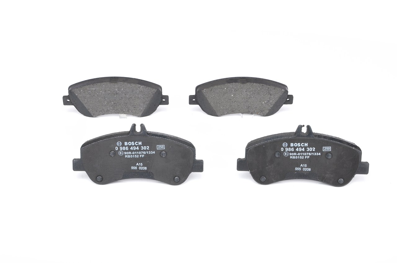 BOSCH 0 986 494 302 Brake pad set Low-Metallic, with anti-squeak plate