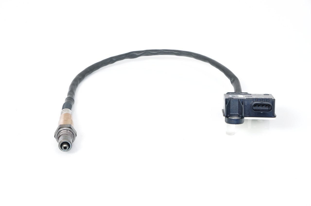 A 000 905 84 02 Nox-Sensor, Harnstoffeinspritzung, Partikelsensor