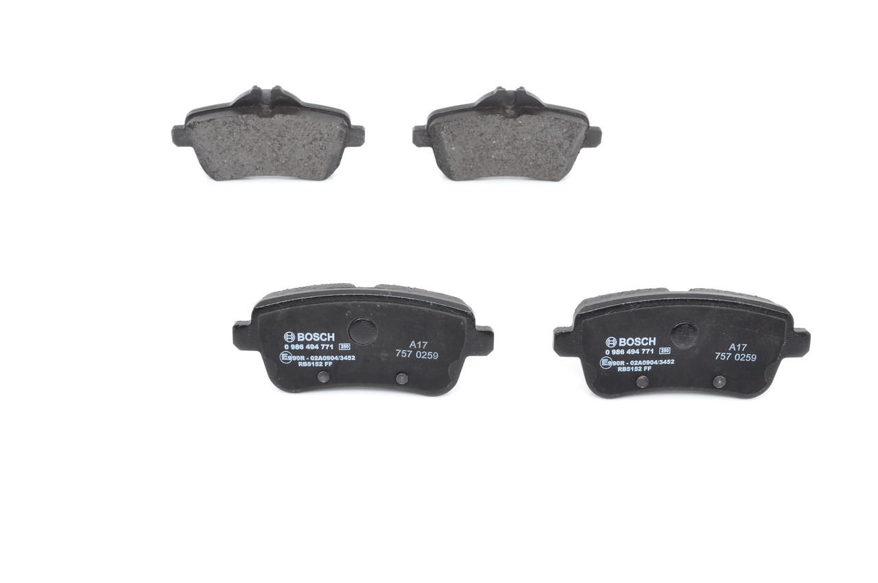 BOSCH Set of brake pads rear and front MERCEDES-BENZ ML-Class (W166) new 0 986 494 771