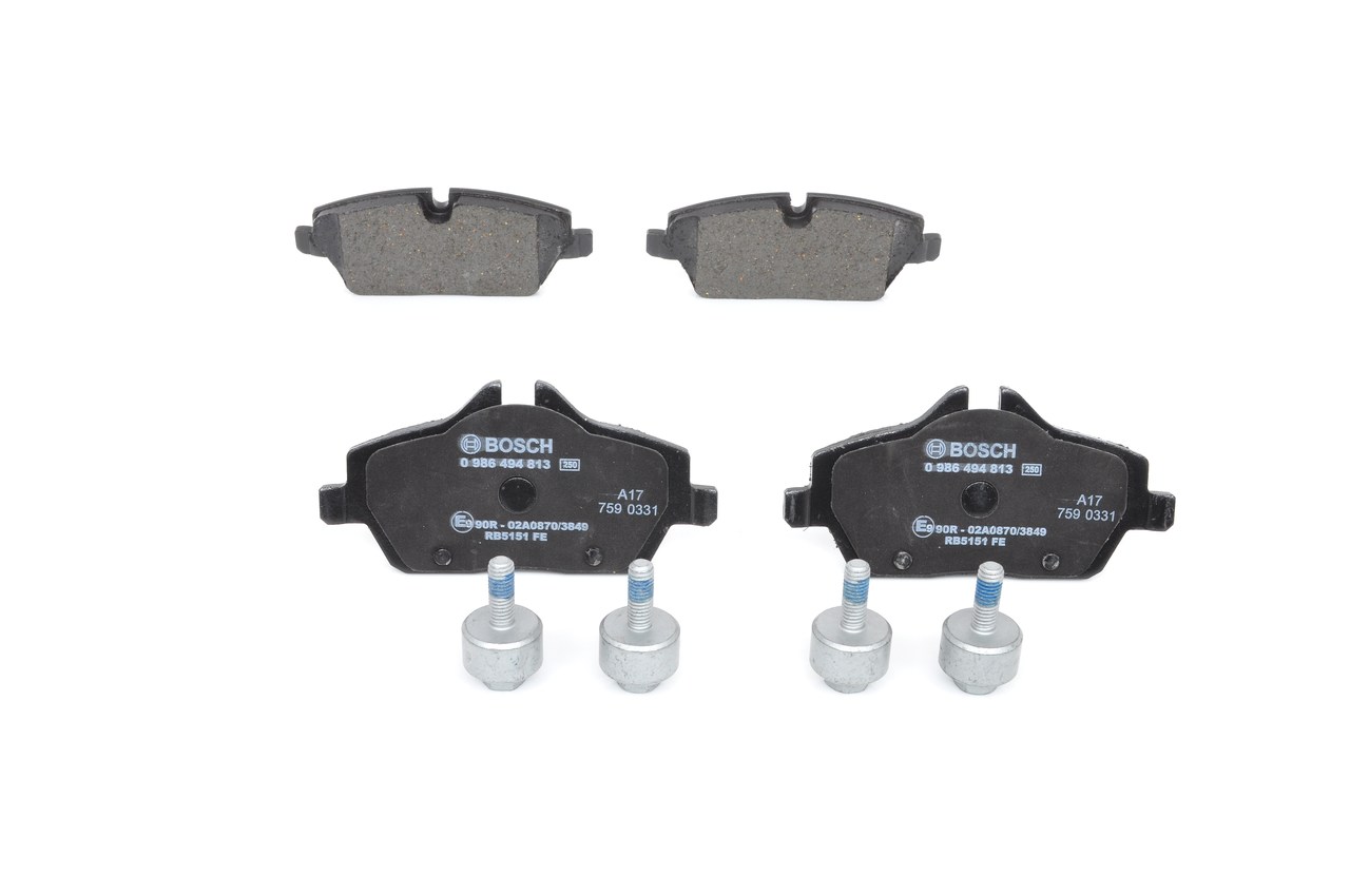 BOSCH 0 986 494 813 Brake pad set Low-Metallic, with anti-squeak plate, with bolts/screws, with accessories