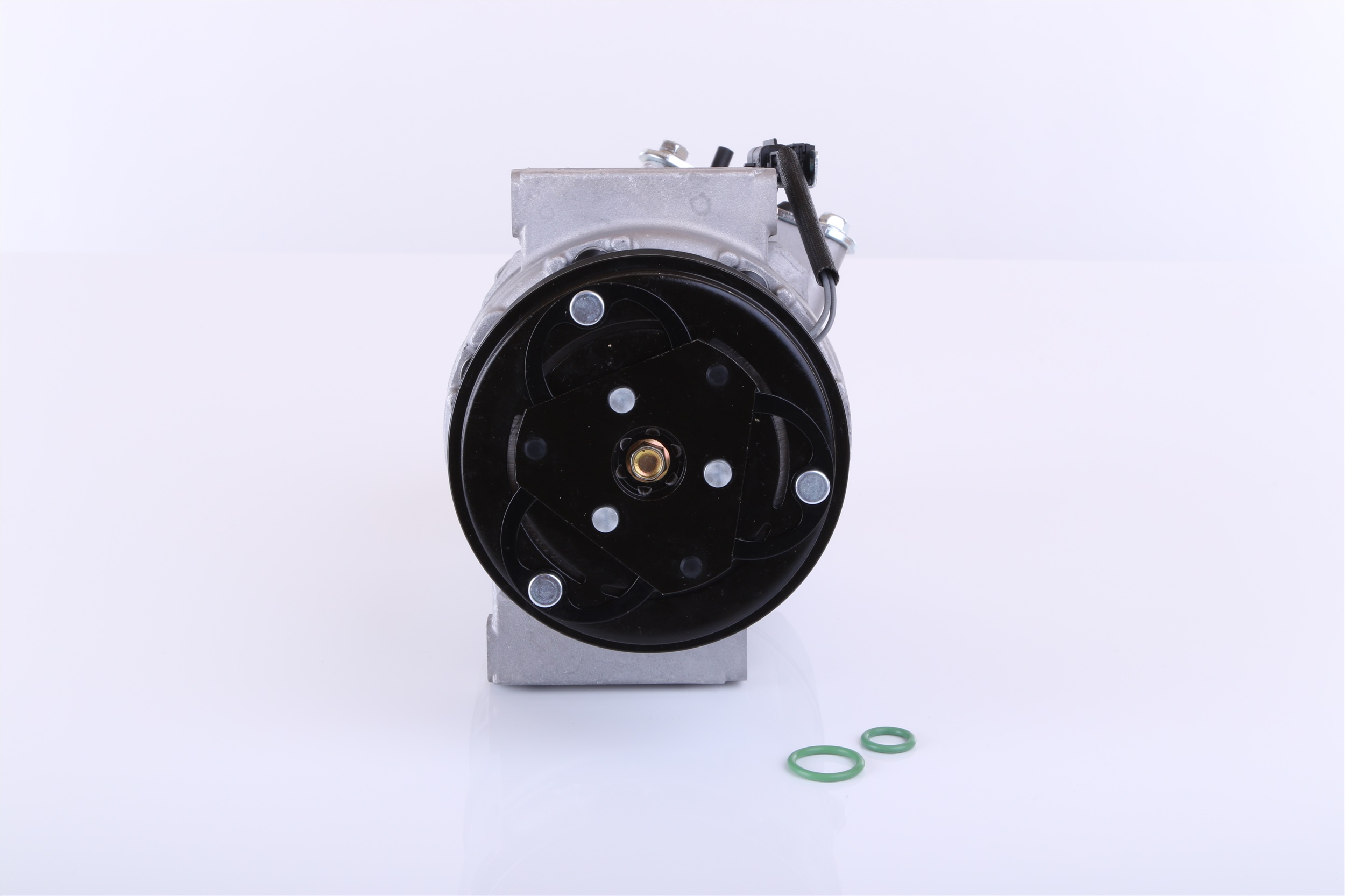 NISSENS 890656 Air conditioning compressor DCS17IC, 12V, PAG 46, R1234yf, with PAG compressor oil, with magnetic clutch, without diode