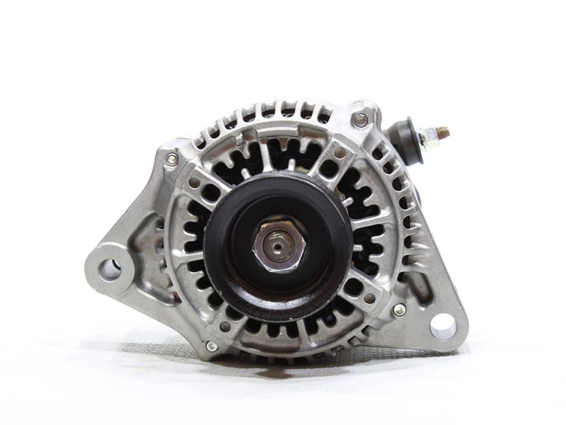 10443366 Generaator TOYOTA SUPRA ALANKO