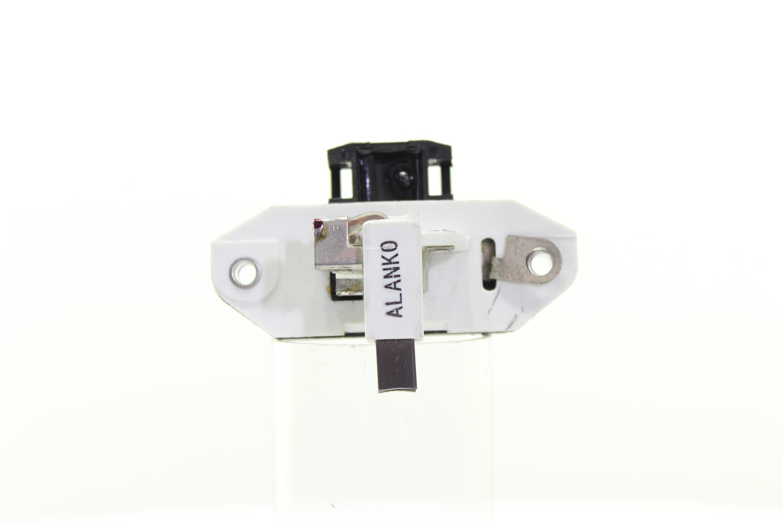 700236 ALANKO Spänning: 14V Generatorregulator 10700236 köp lågt pris