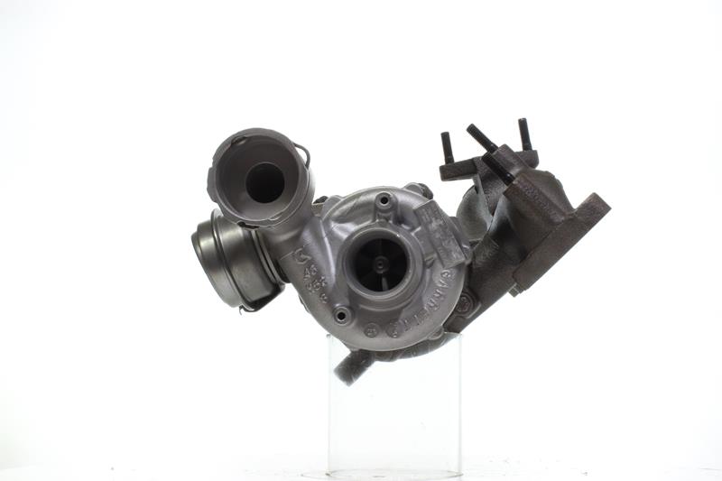 900511 ALANKO 11900511 Lancia Thesis 841 2.0 Turbo (841AXA1B03) Turbo 185 hv Bensiini 2005 hinta