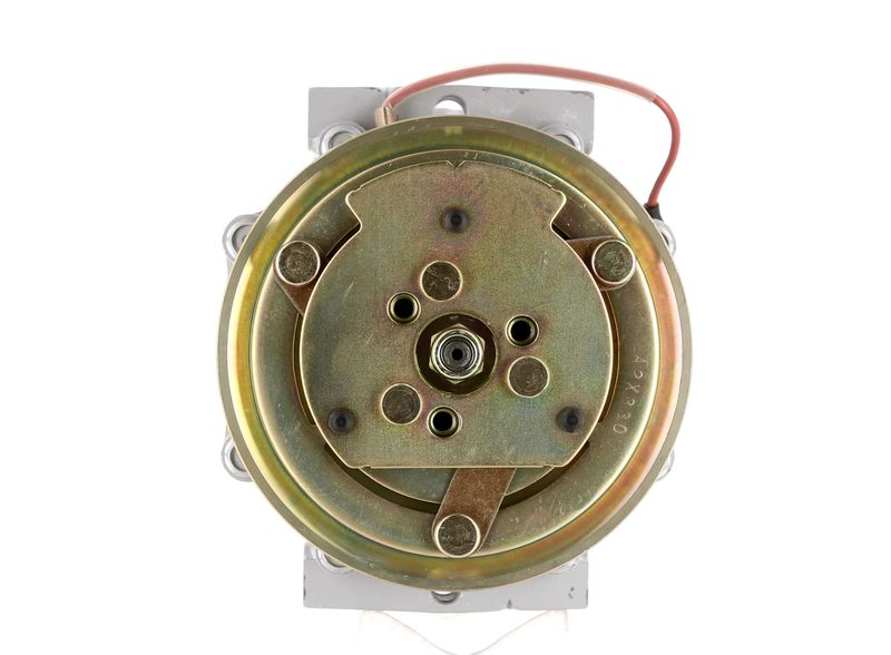 SD709A 8600163 Ilmastoinnin kompressori CEVAM 77 00 272 437 VOLVO