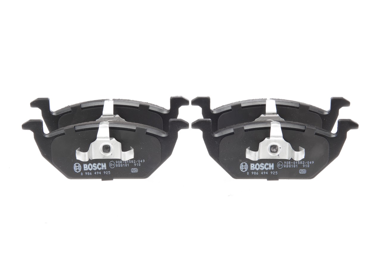 0 986 494 925 BOSCH Brake pad set Low-Metallic BP1914 ▷ AUTODOC price and  review