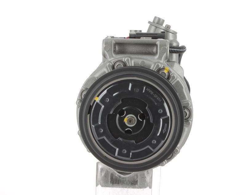 7SEU17C 8629747 Klímakompresszor CEVAM A 001 230 16 11 VW