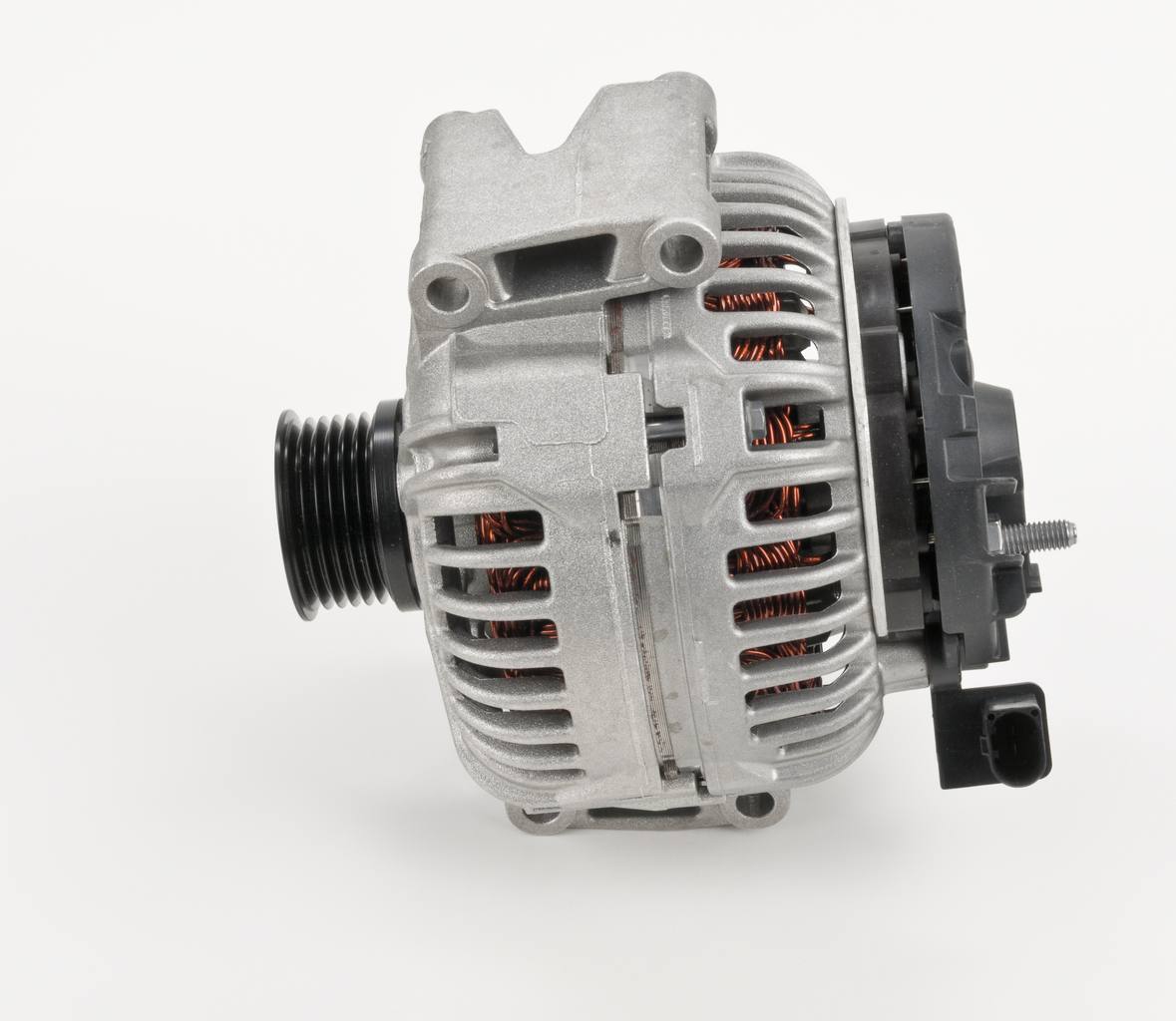 0 124 625 208 BOSCH Vaihtovirtageneraattori Mercedes R231
