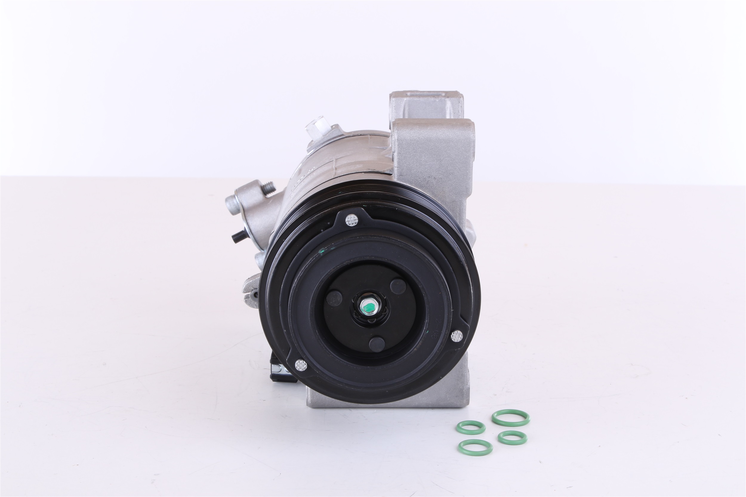 890874 Air conditioning compressor NISSENS 926009FE0B