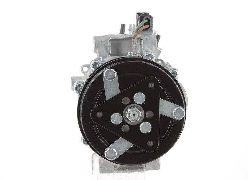 SD6V12 8600177 Compresseur de climatisation CEVAM 6RF 820 803 C BMW