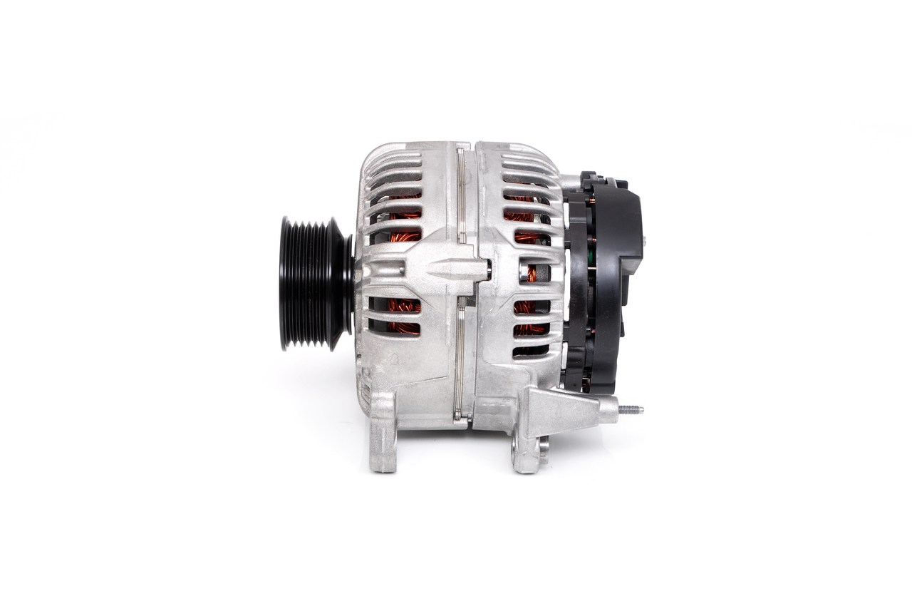 NCB1 (>) 14V 70/120A BOSCH 14V, 120A, excl. vacuum pump Generator 0 124 515 209 buy