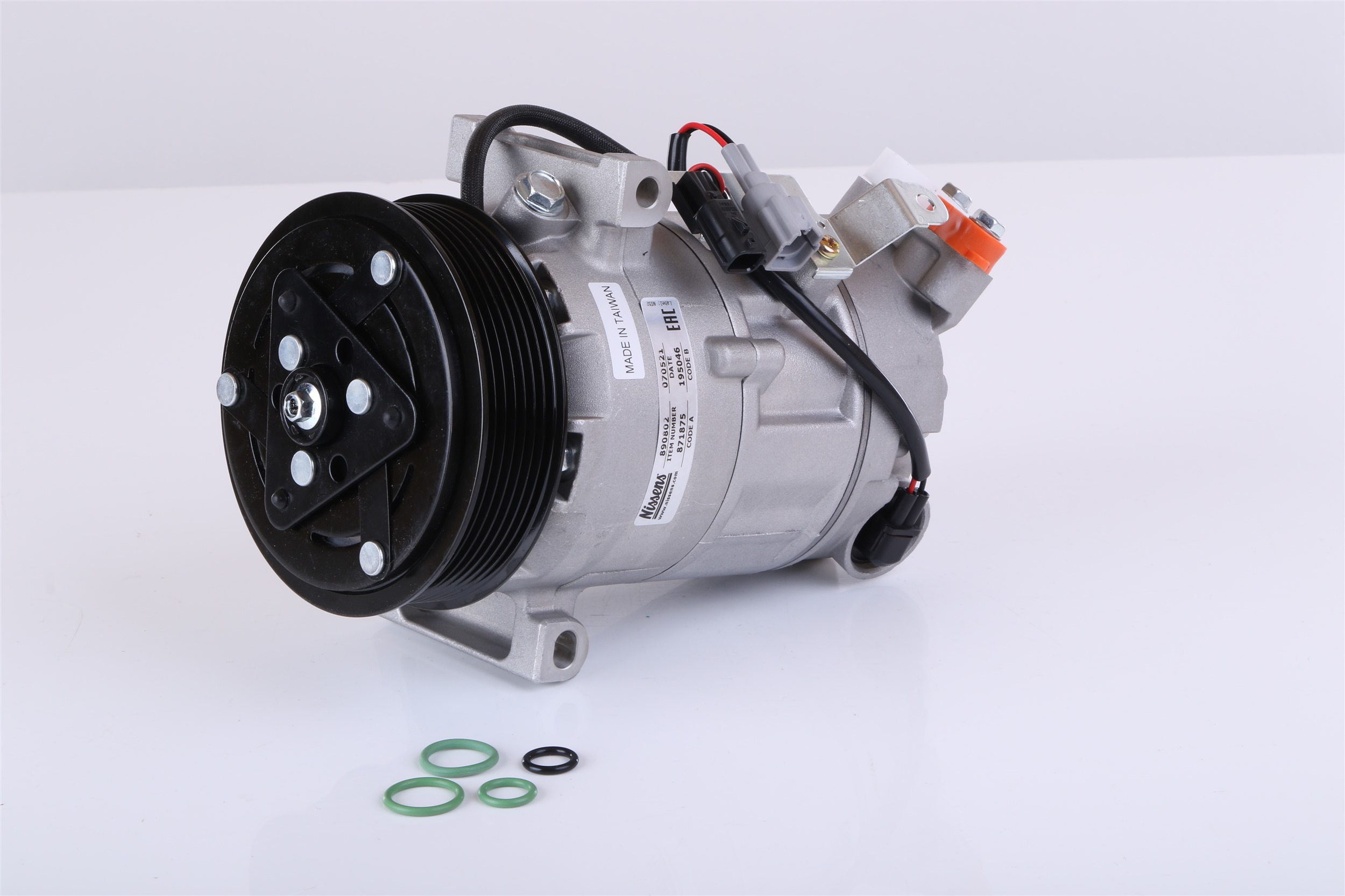 NISSENS 890802 Air conditioning compressor 6SBU16C, 12V, PAG 46, R134a, with PAG compressor oil, with magnetic clutch, without diode