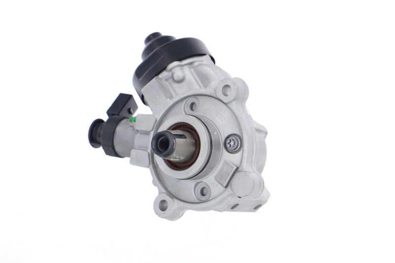 0 445 010 735 002-002-001393R Pompe à injection REMANTE A6540704401