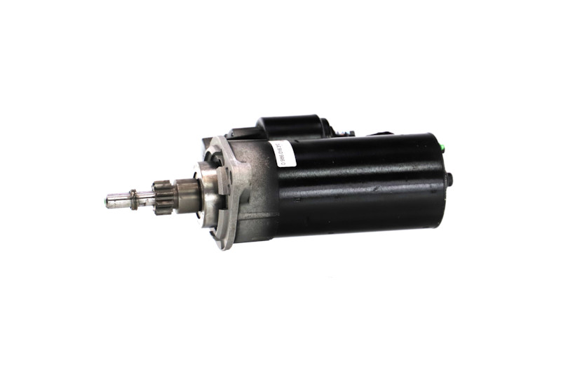11.130.912 011-001-000323R Starter REMANTE 02A 911 023 G VW