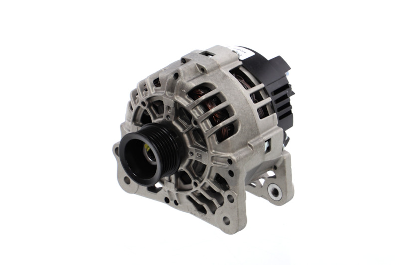 0124325013 011-003-000487R Dynamo / Alternator REMANTE 0 124 325 013 SKODA