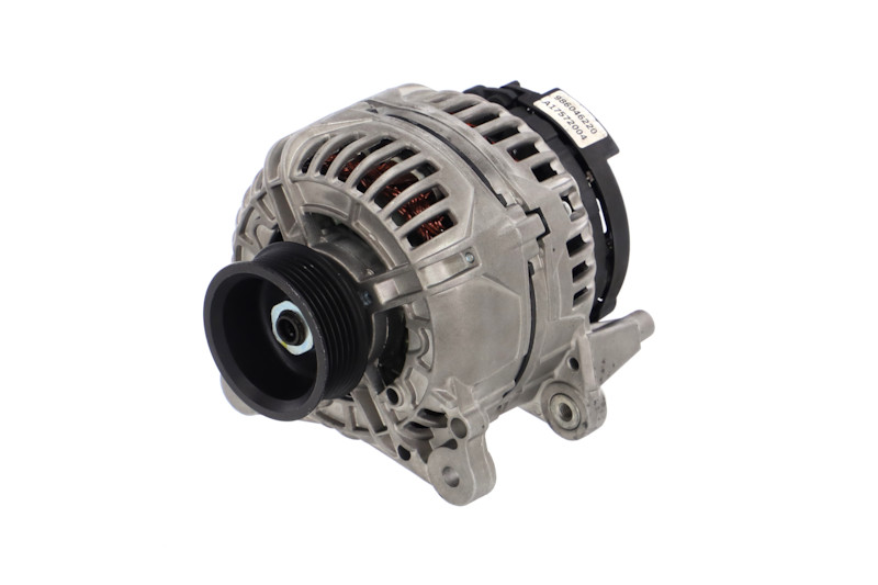 113858 011-003-000804R Alternateur REMANTE 12-31-7-521-137 FIAT