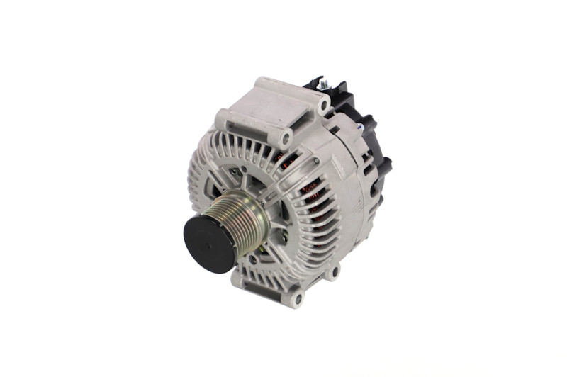 tg17c028 Alternator 6421540202 REMANTE 011-003-000961R