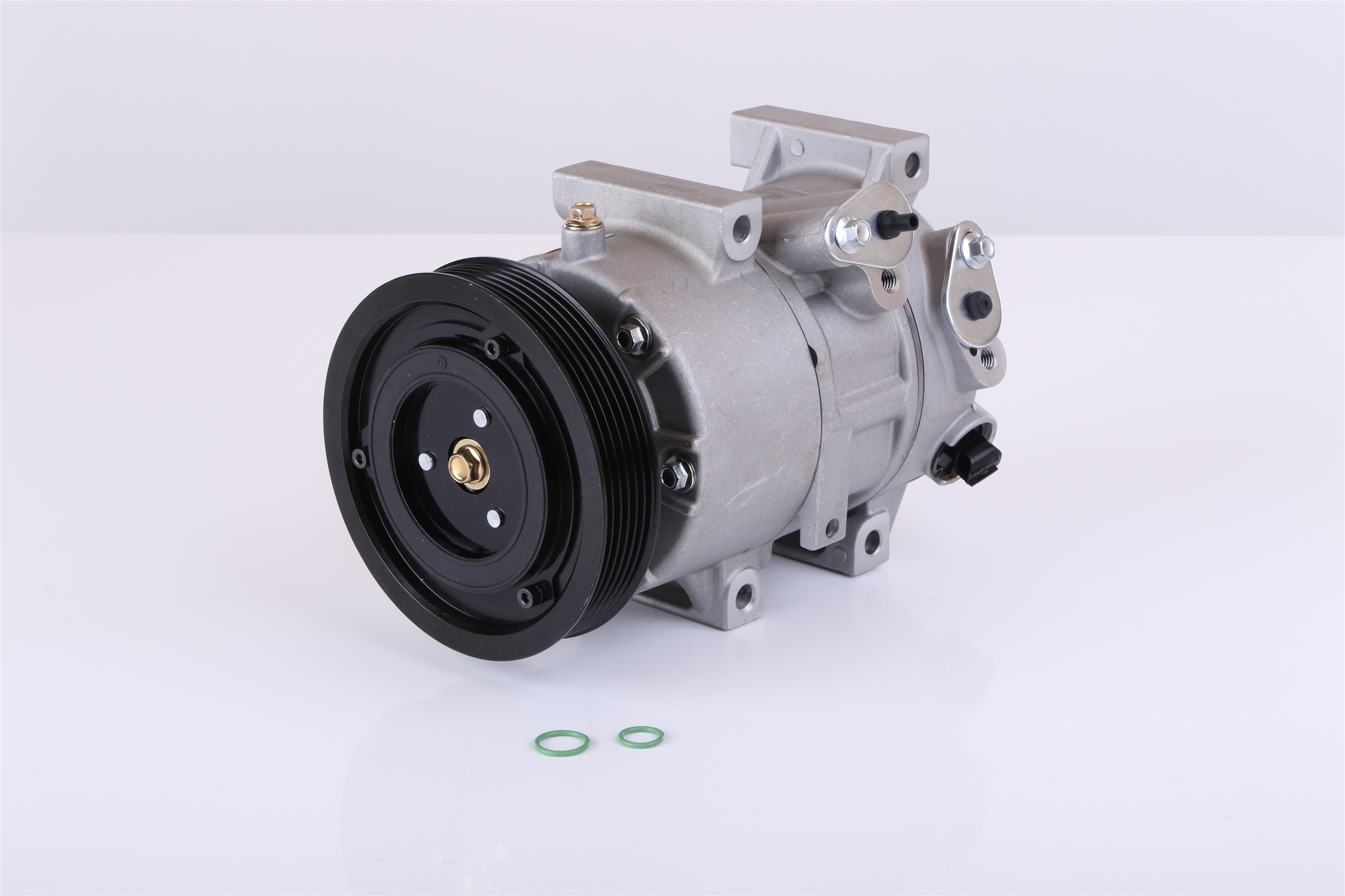 890899 Air conditioning compressor NISSENS 97701-D3300 KIA