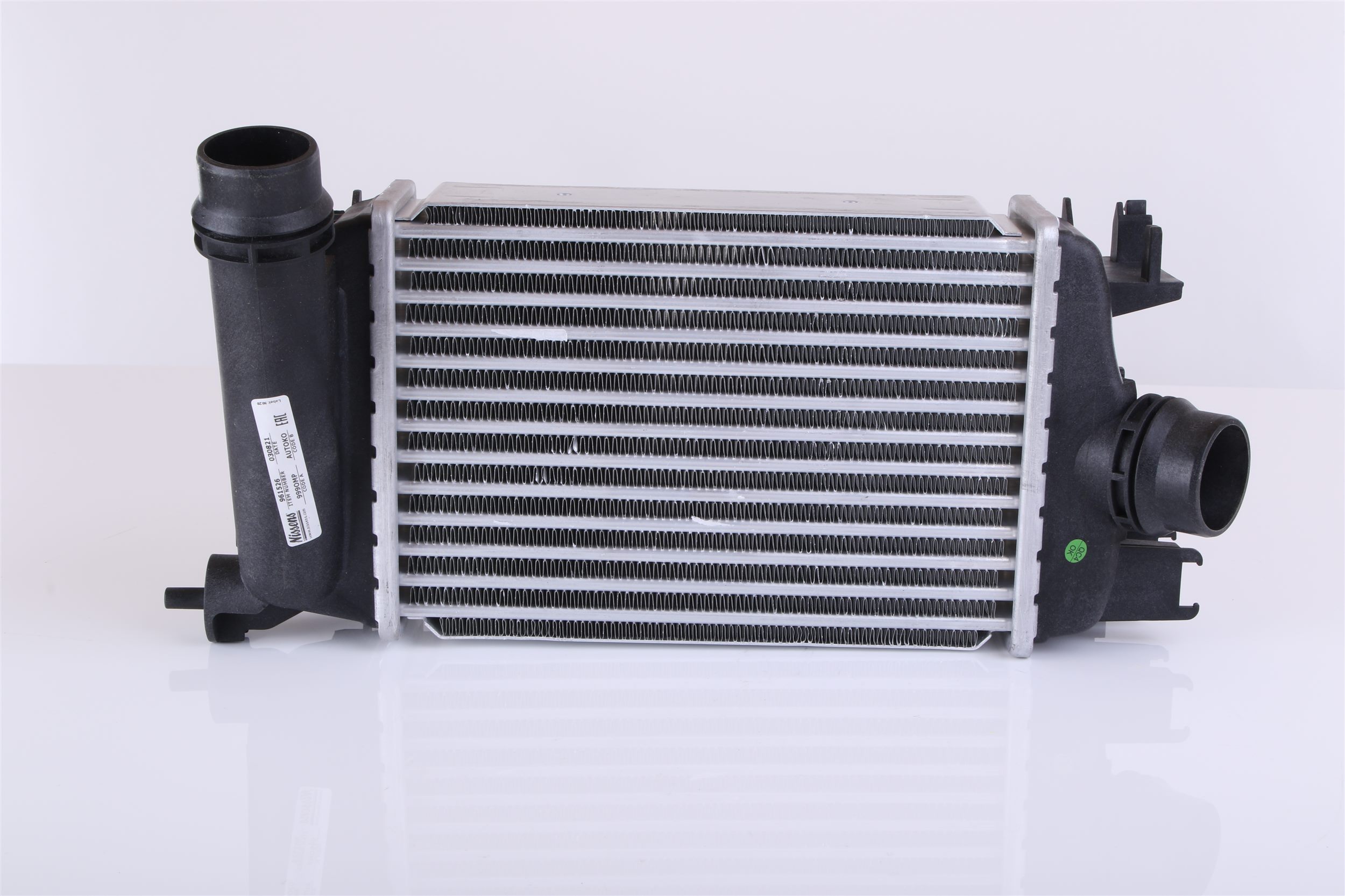 961526 Intercooler NISSENS 144615FA0B