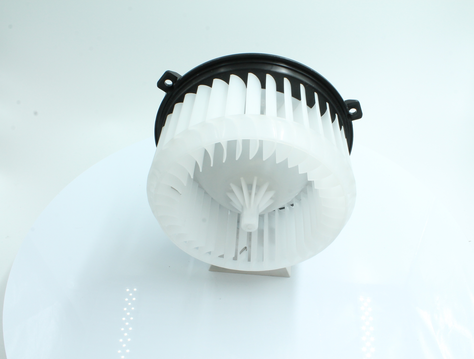 Kupi 7200103 PowerMax za volan na levi strani Nazivna moc: 252W Ventilator notranjega prostora 7200103 poceni