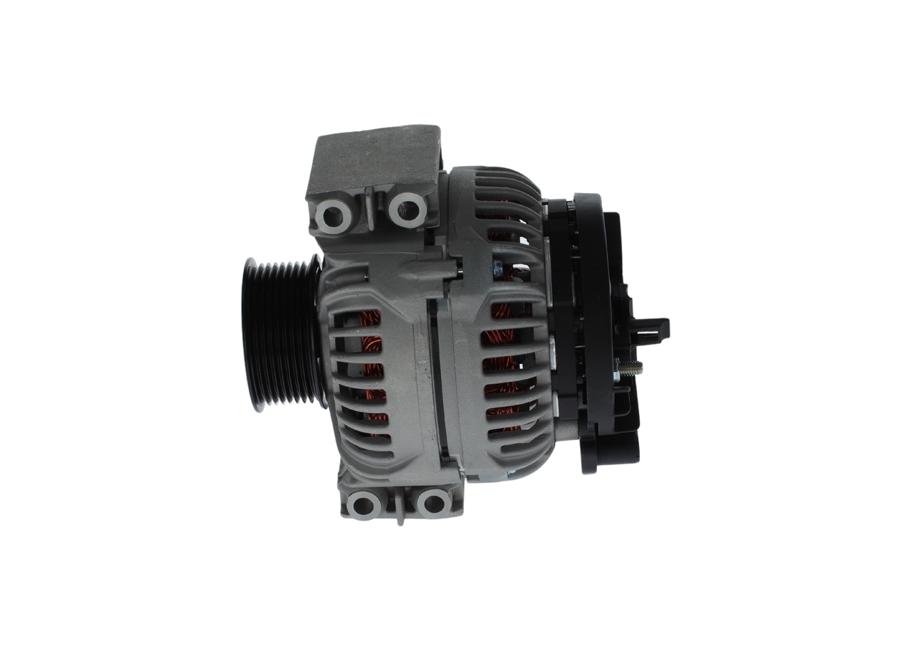 1 986 A00 975 BOSCH Lichtmaschine SCANIA P,G,R,T - series