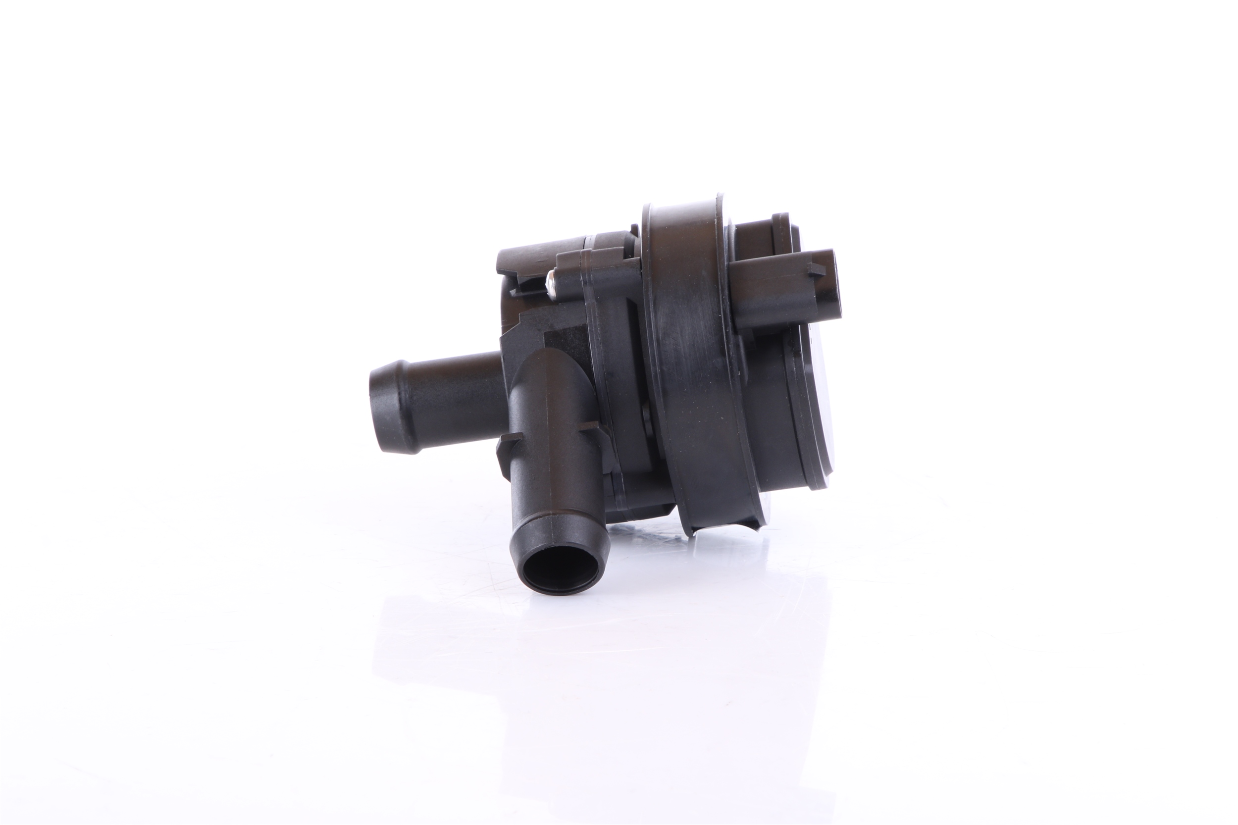 831377 Water pump NISSENS 5000686 NISSAN