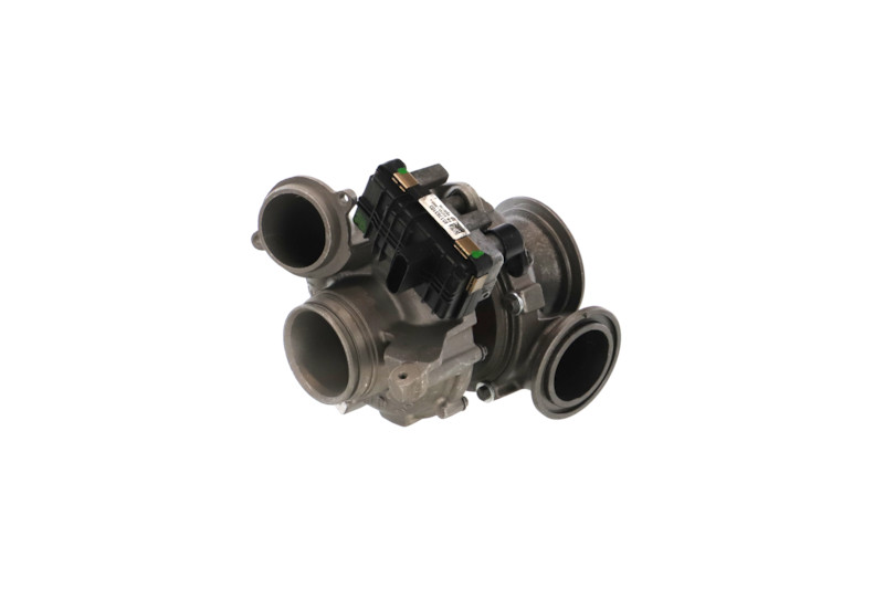 003-002-004534R Turbocharger REMANTE 8 517 631
