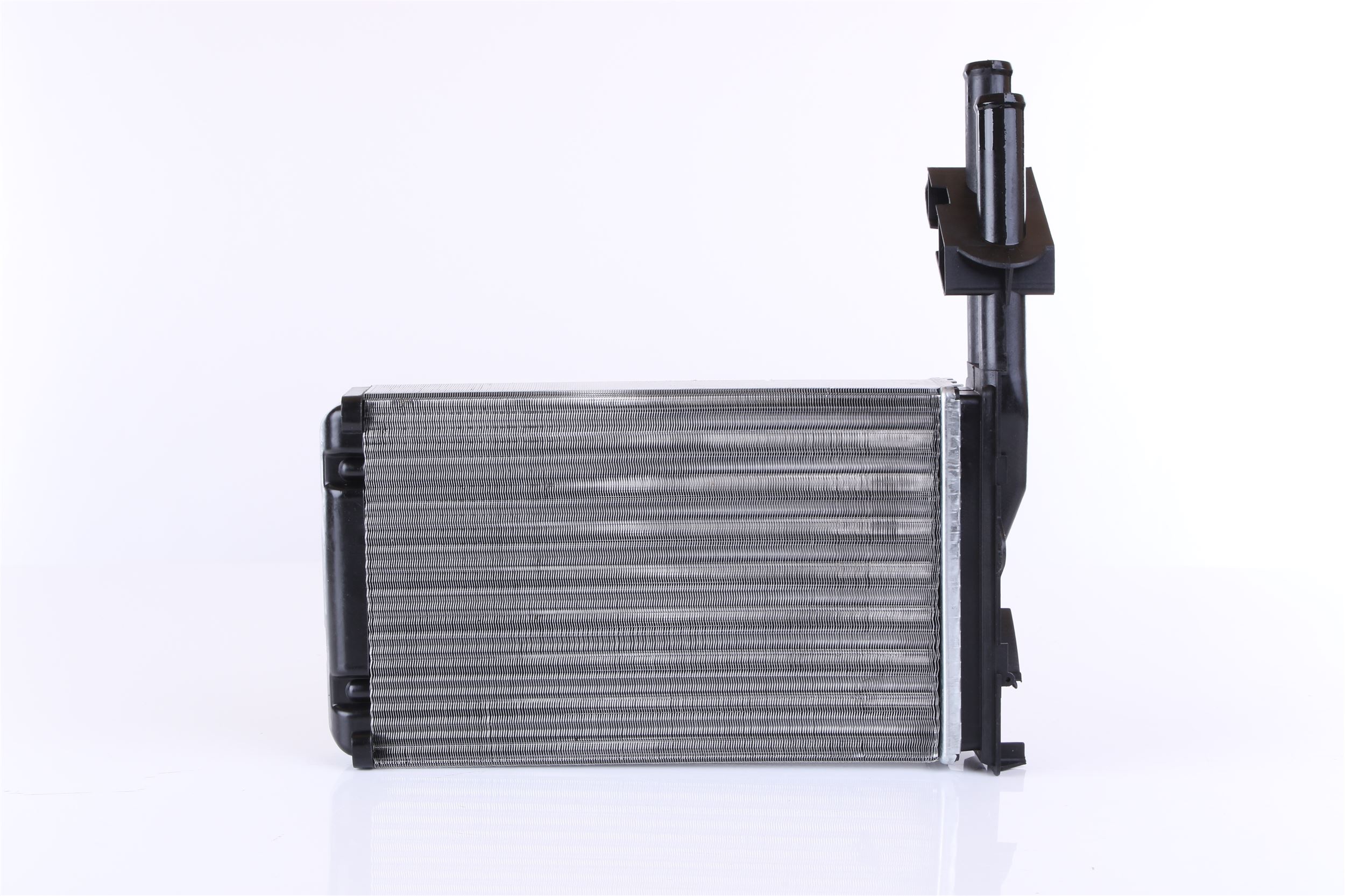 NISSENS 73352 Radiateur de chauffage avec tuyau