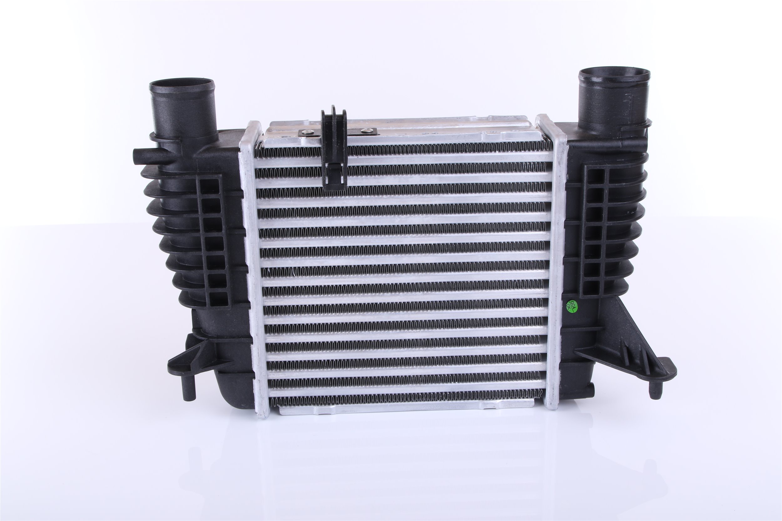 NISSENS 96645 Intercooler sin acople rápido, Conexión izquierda, recta, Conexión derecha, recta