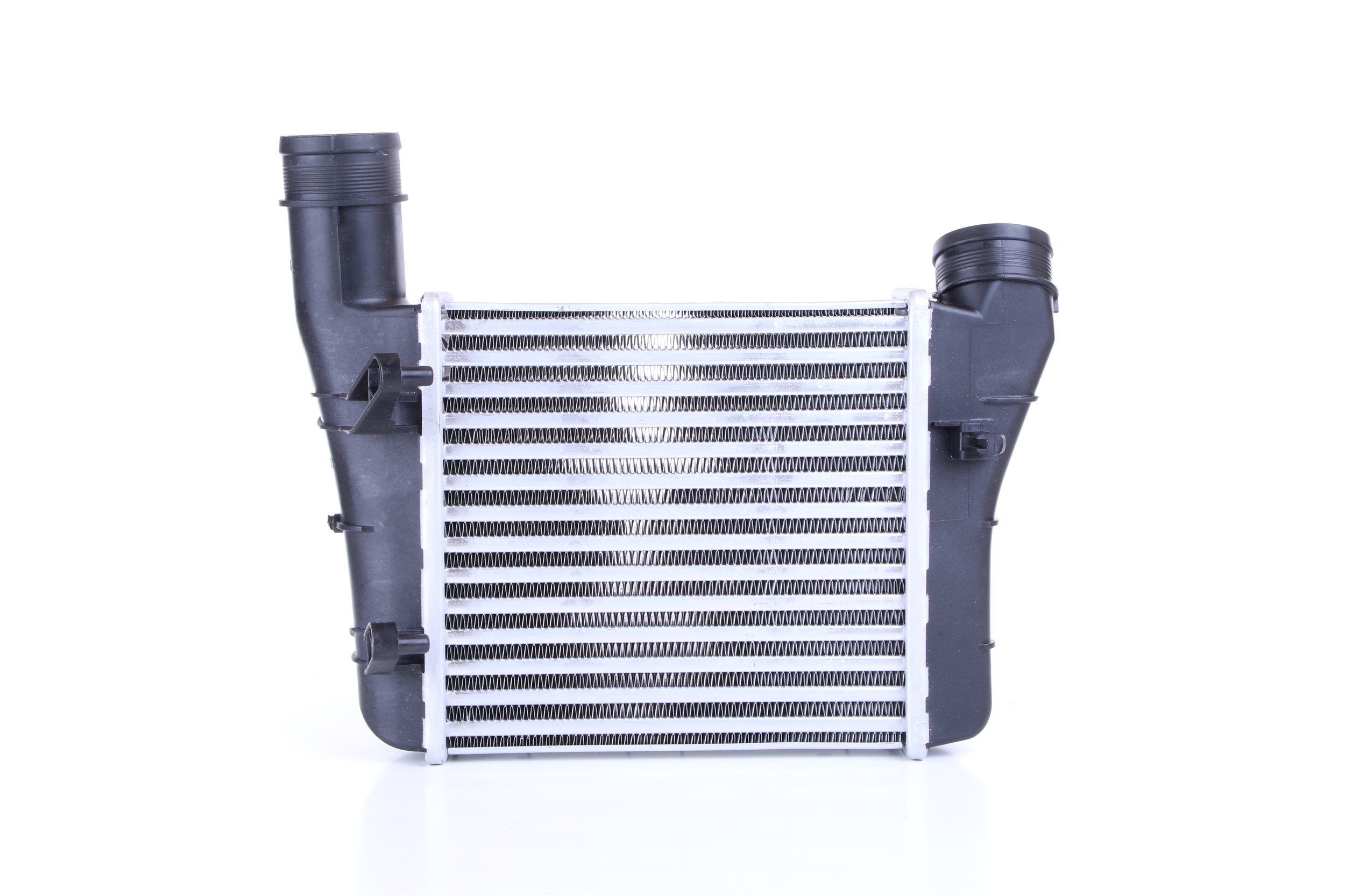 NISSENS 96707 Intercooler sans raccord rapide, Raccord à droite, coudé