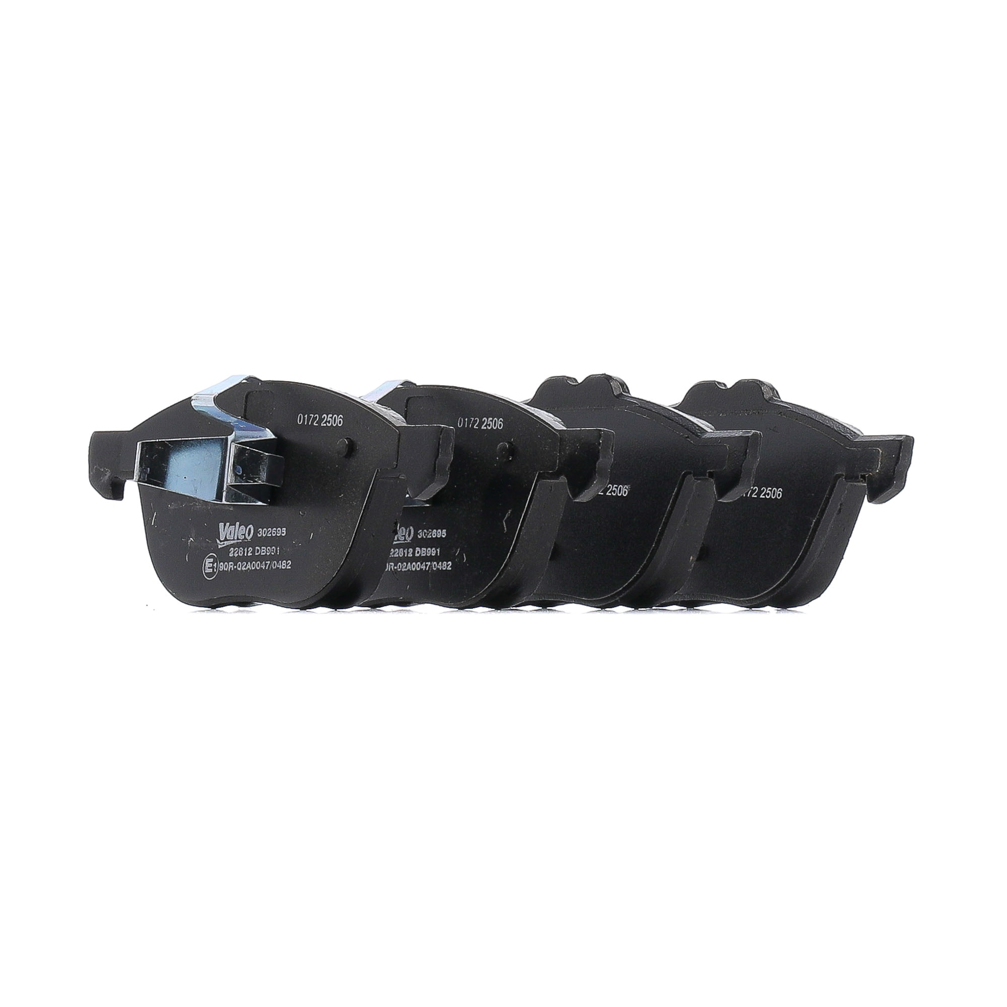 VALEO Bremsbelagsatz 302695 Vorderachse, ohne integrierten Verschleißsensor Höhe 2: 67mm, Höhe: 62mm, Breite 2: 155mm, Breite: 155mm, Dicke/Stärke 2: 18mm, Dicke/Stärke: 18mm