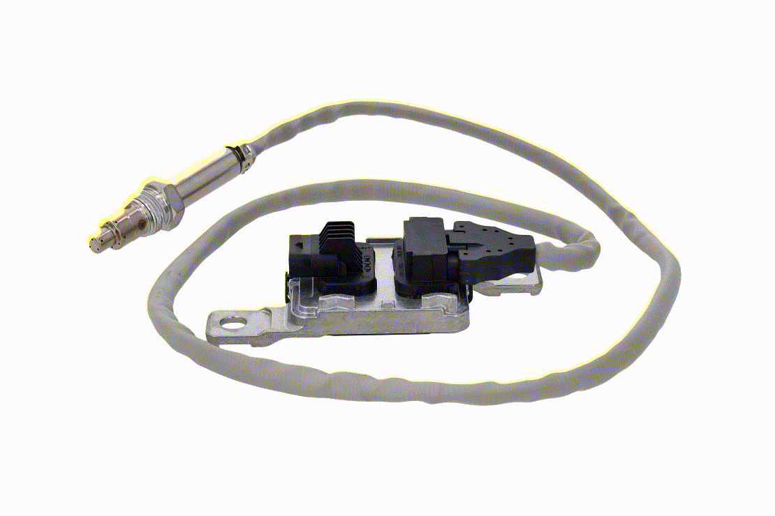 Kupi 1098739 VEMO NOx-senzor;vbrizgavanje secnine V10-72-0379 poceni
