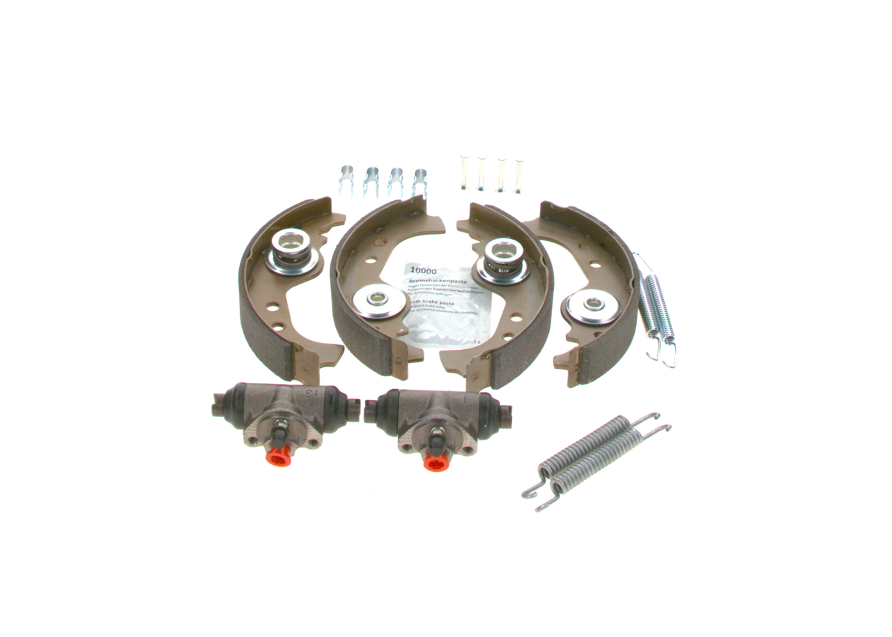 KP703 BOSCH Met wielremcilinder, Met toebehoren Remmenset, trommelrem 0 204 113 507