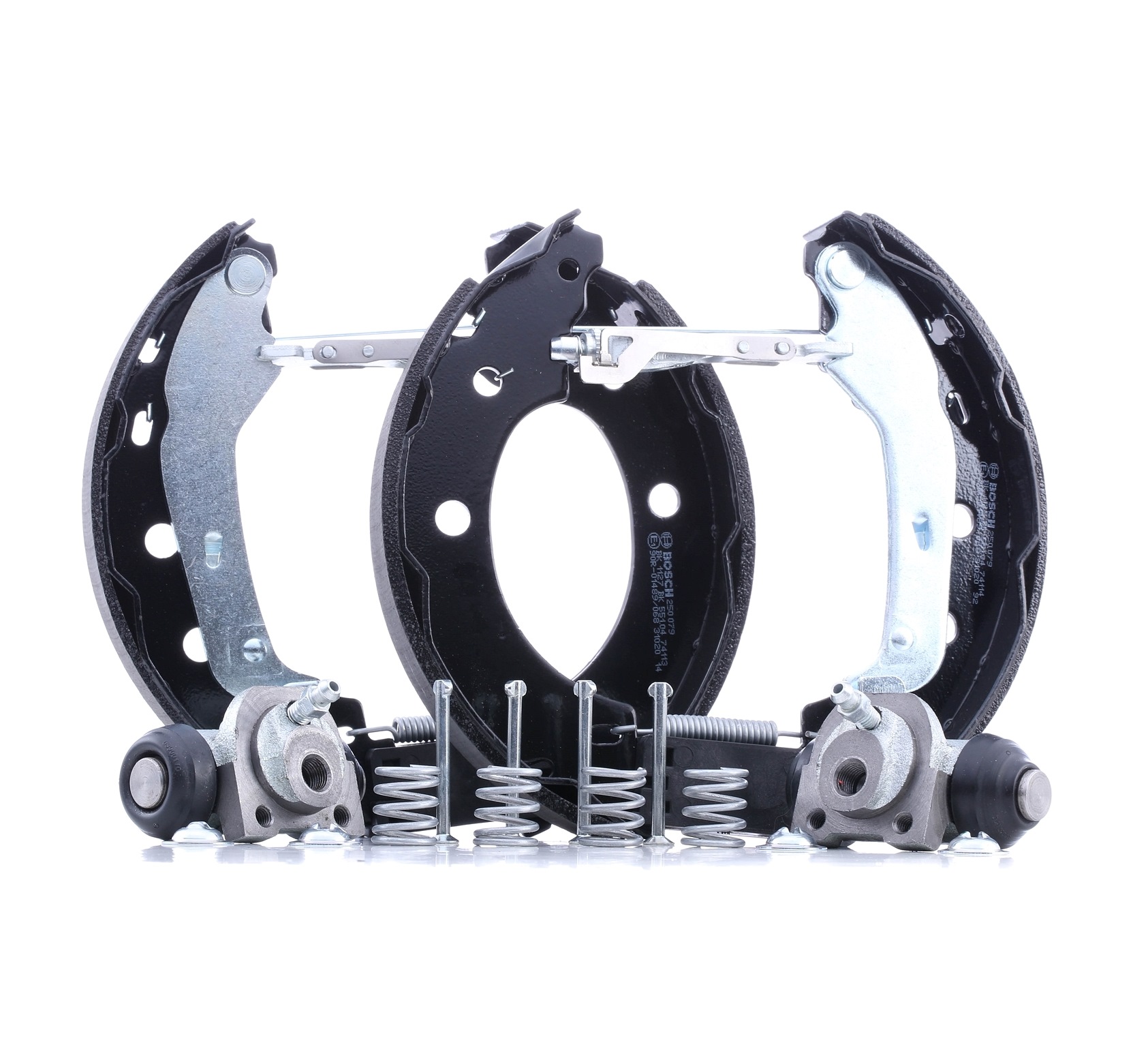 Great value for money - BOSCH Brake Set, drum brakes 0 204 114 156
