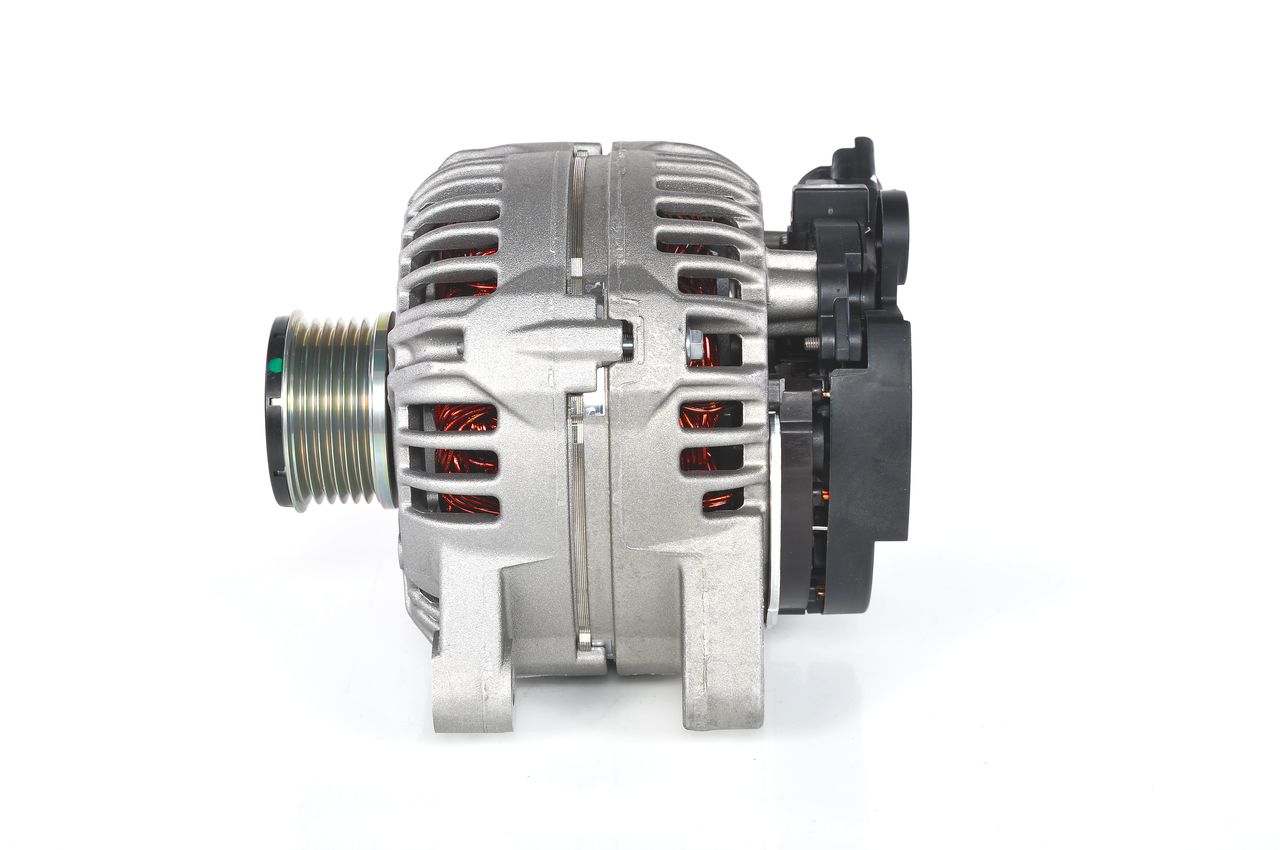 E8 (>) 14V 85/145A 0124525526 Alternatore BOSCH 12 31 7806779 RENAULT