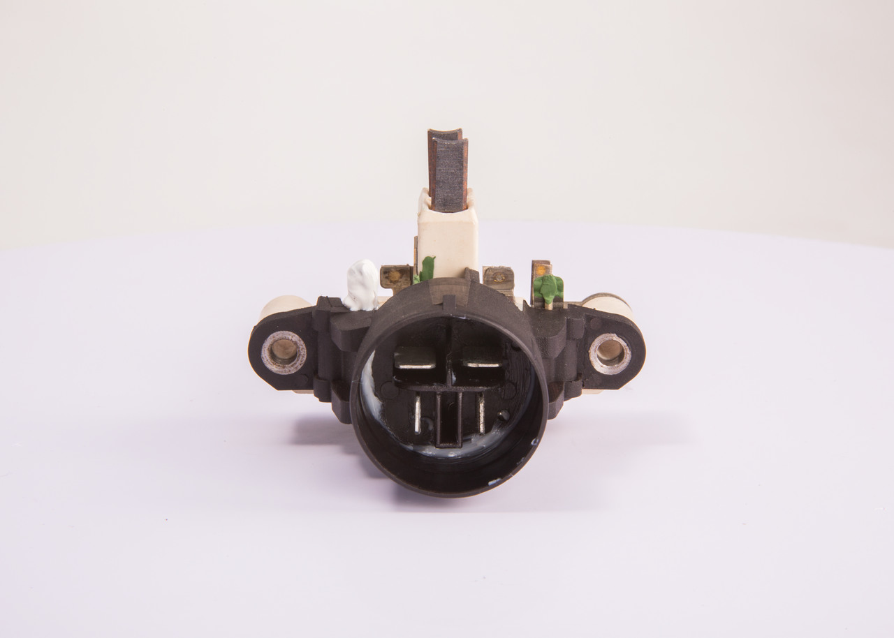 BOSCH 1 197 311 509 Alternator Regulator Voltage: 14, 14,5V