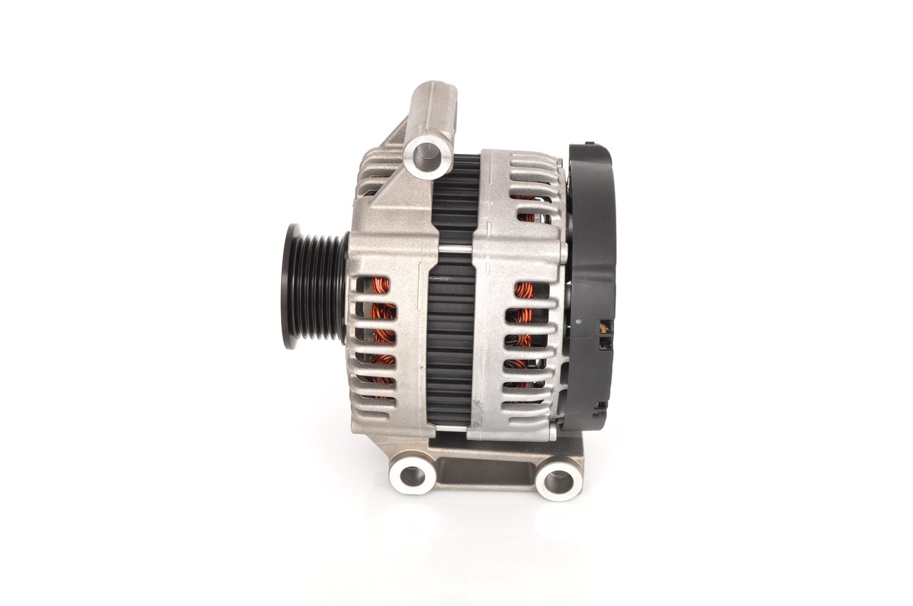 H7P (>) 14V 95/150A 0121615107 Generator BOSCH 1388003 FORD