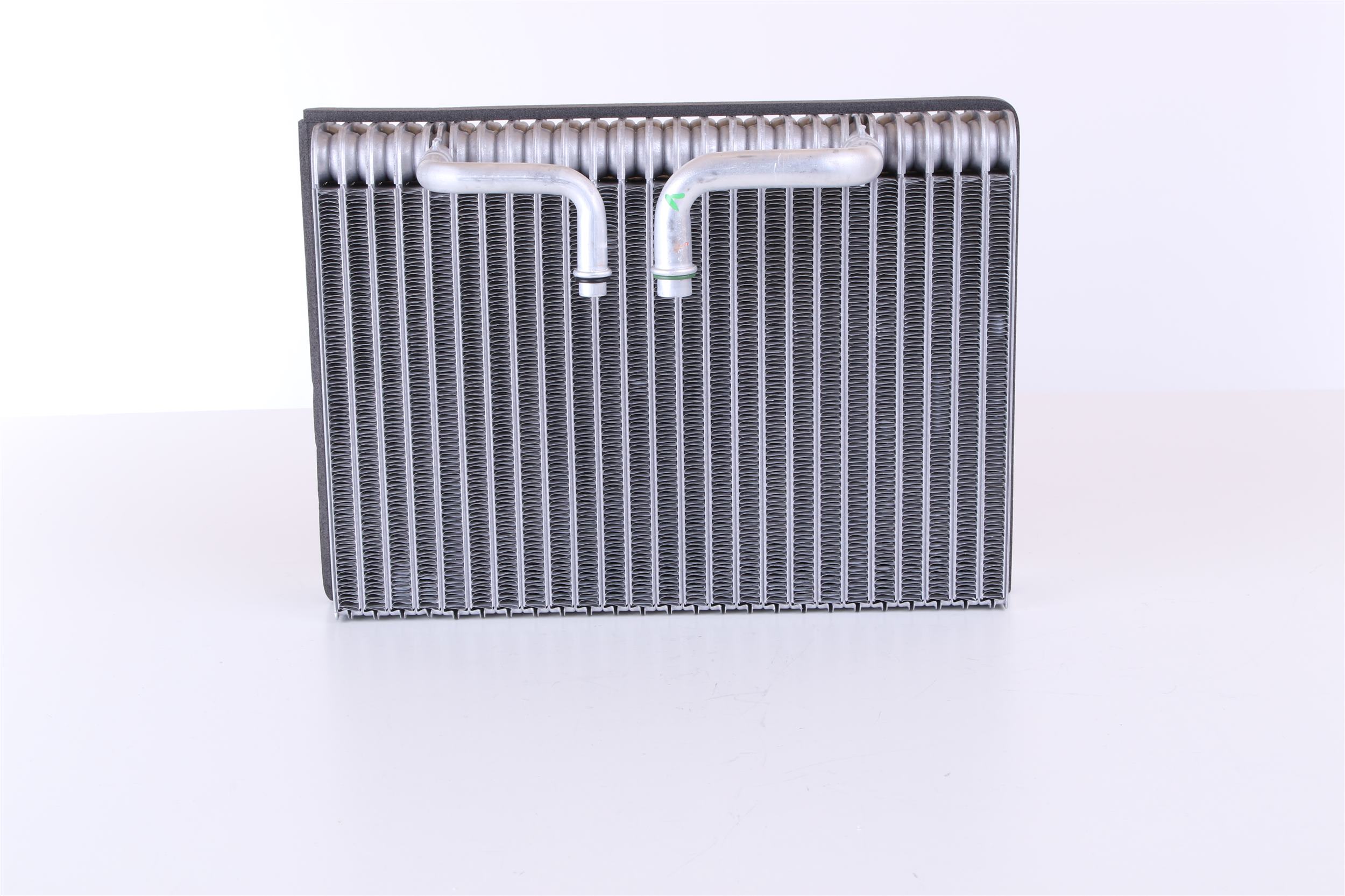 NISSENS 92296 Air conditioning evaporator with pipe