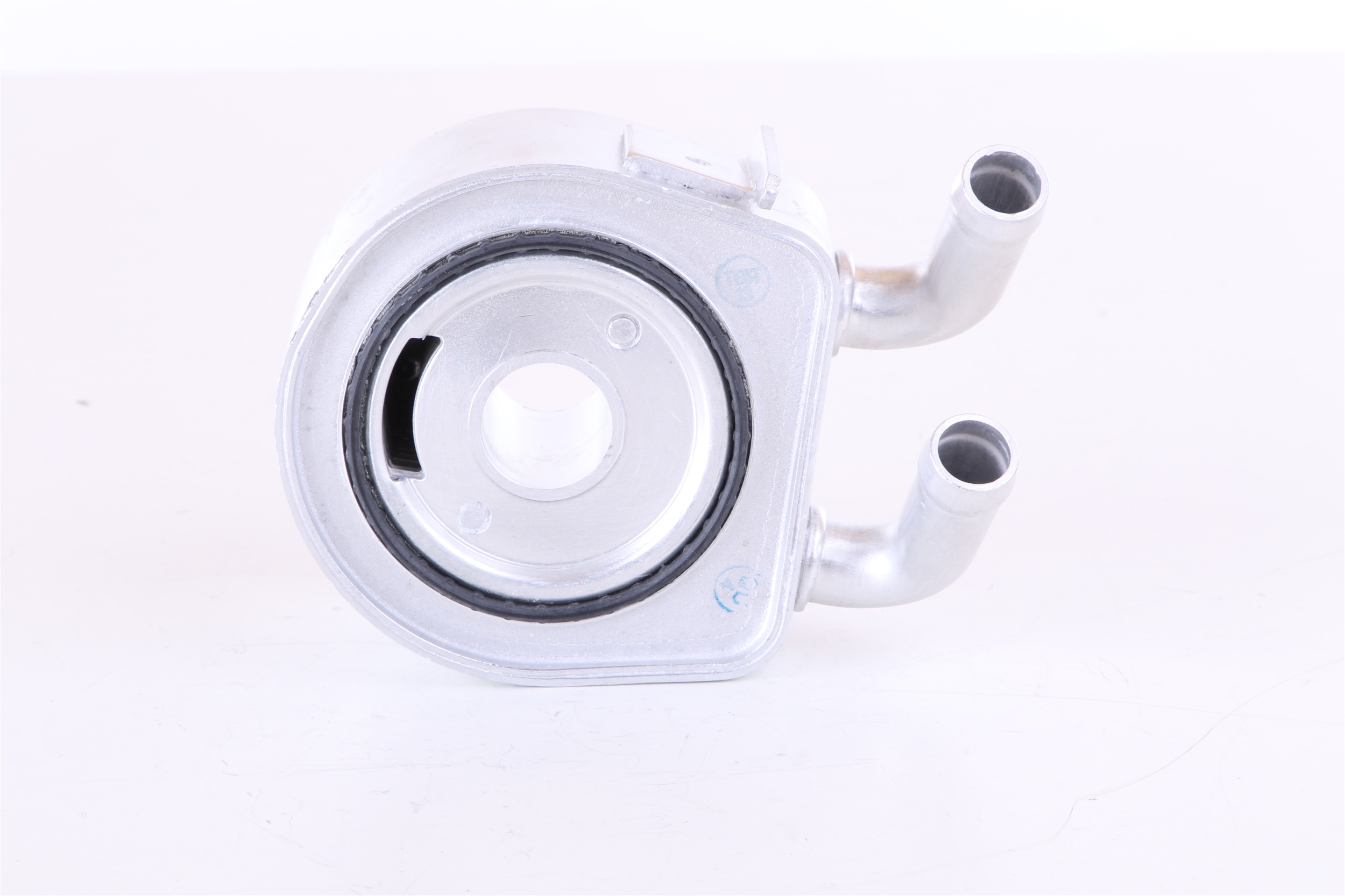 376701544 90695 Engine oil cooler NISSENS 4366325 MAZDA
